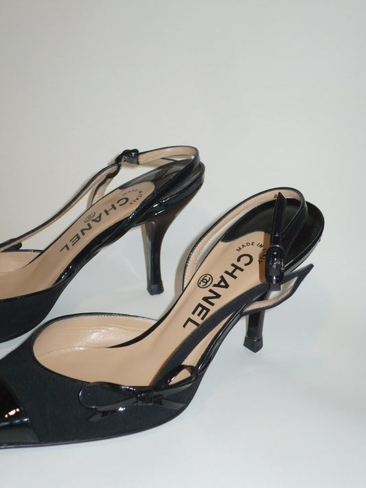 CHANEL 2003 Patent-toe Slingback Pumps (EU 36.5)